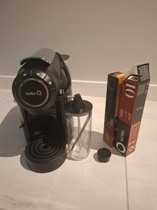Ekspres do kawy Delta Q + 21 kapsułek
