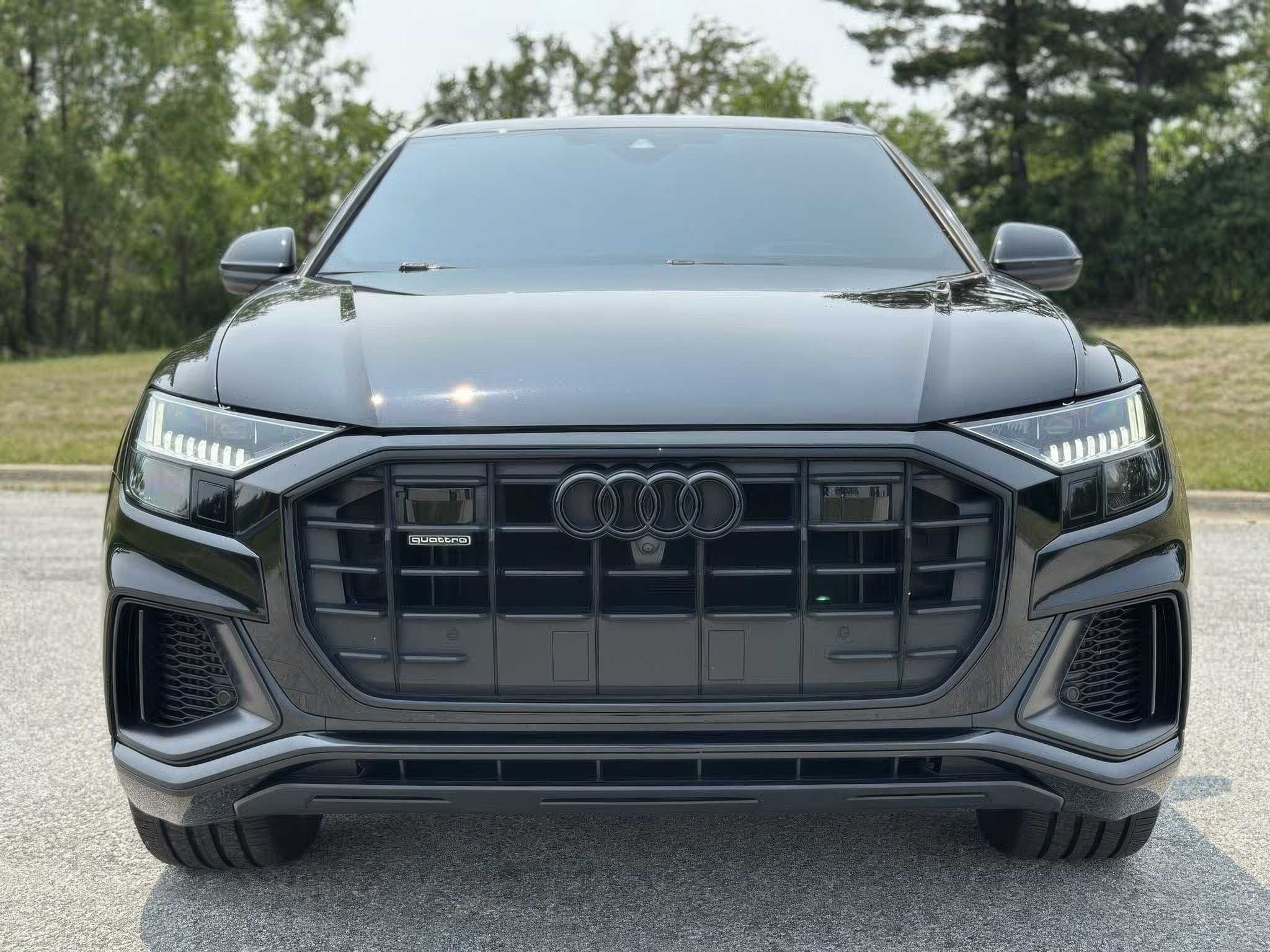 Audi Q8         2021