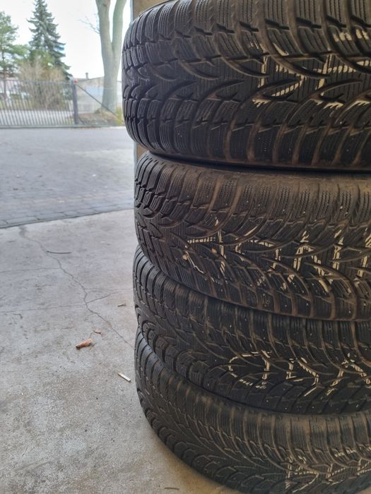 Opony zimowe Nokian 205/65R15 94T