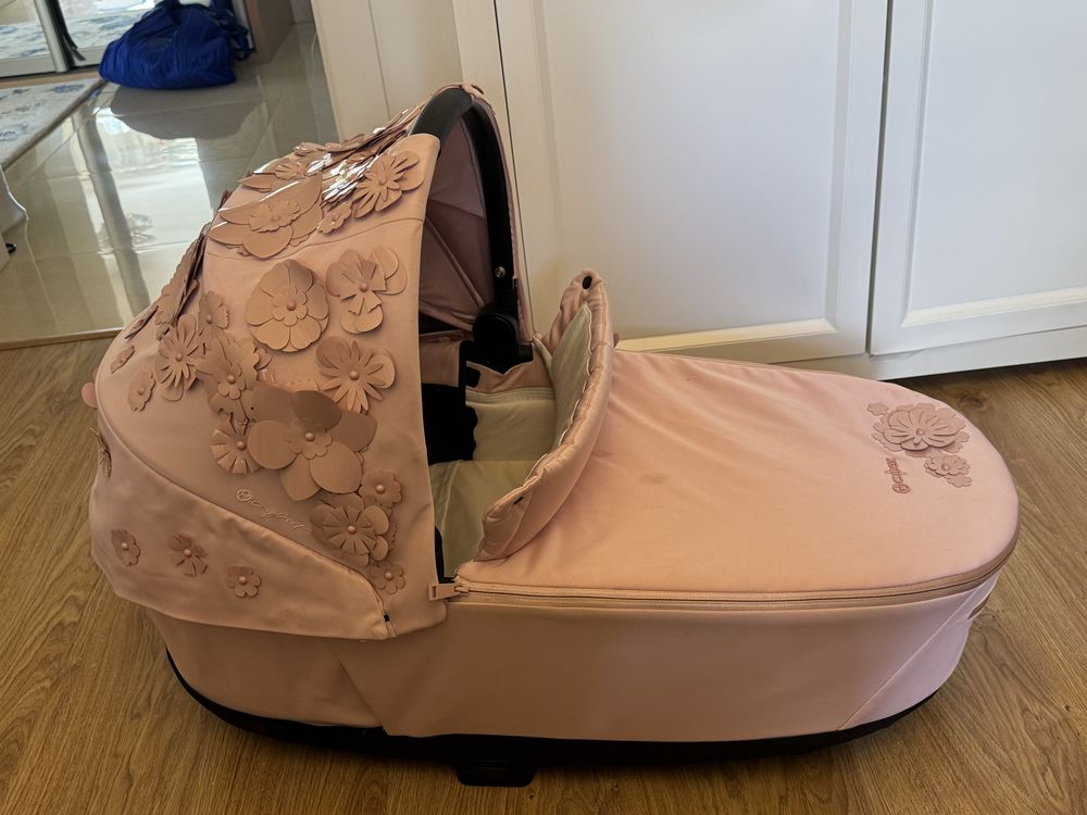 Gondola wozka cybex floral rozowy