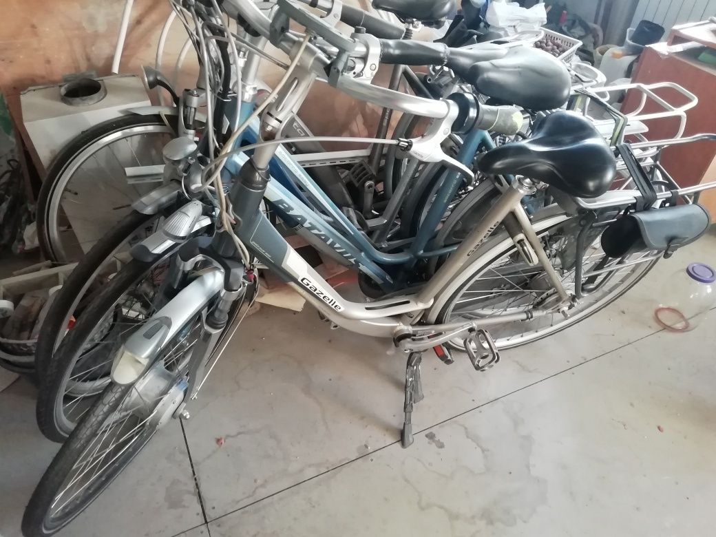 Електровелосипеди Gazelle, Giant, Batavus