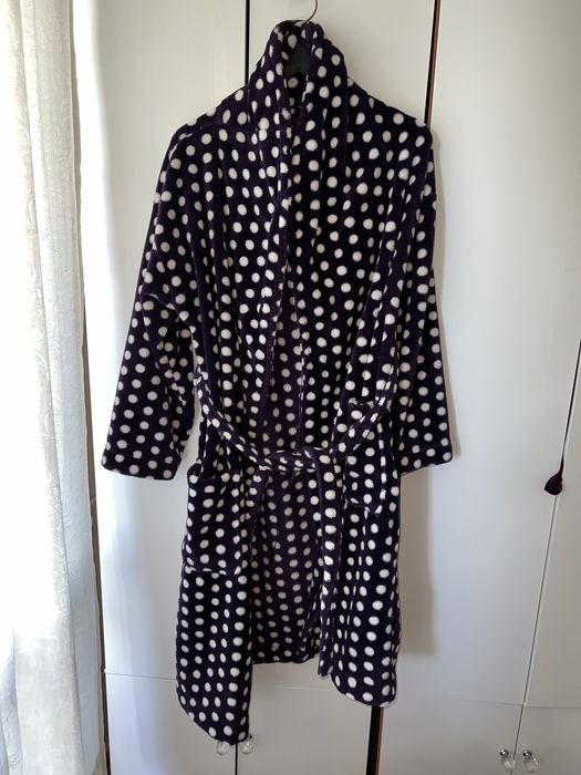 Szlafrok damski kolor śliwka w grochy