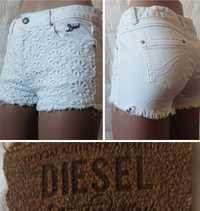 Белые джинсовые шорты с кружевом  Diesel  оригинал!