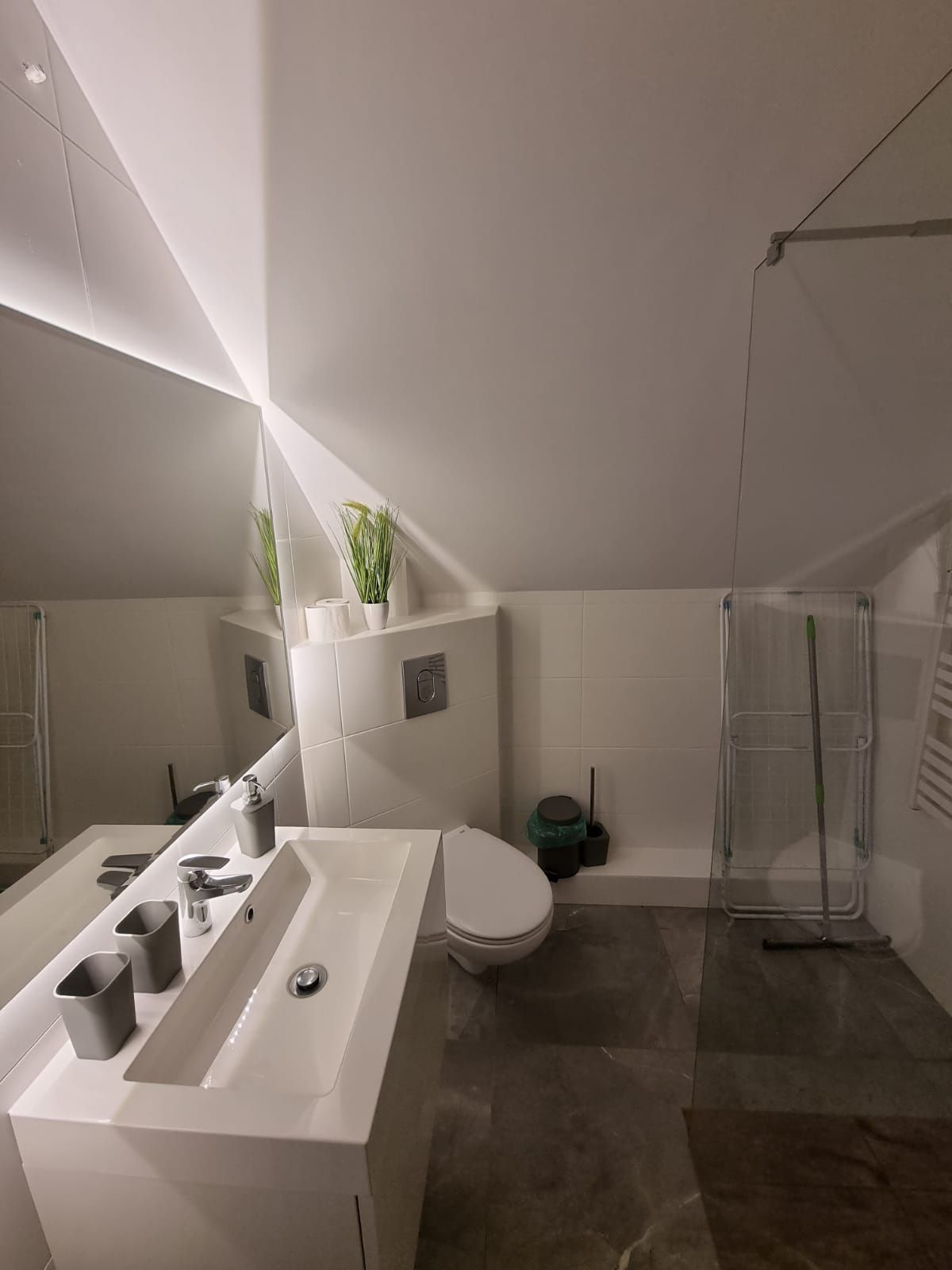 Kaszuby Chmielno apartament dwuobwodowy z łazienką pokój wynajmę