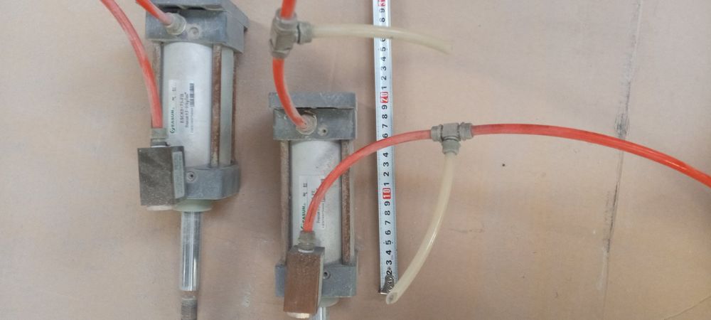 пневмоциліндр пневматичний циліндр пневмопривод EASUN 63*75