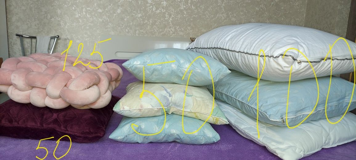 Подушки для сну, декору: вовна, пір'я, синтепух