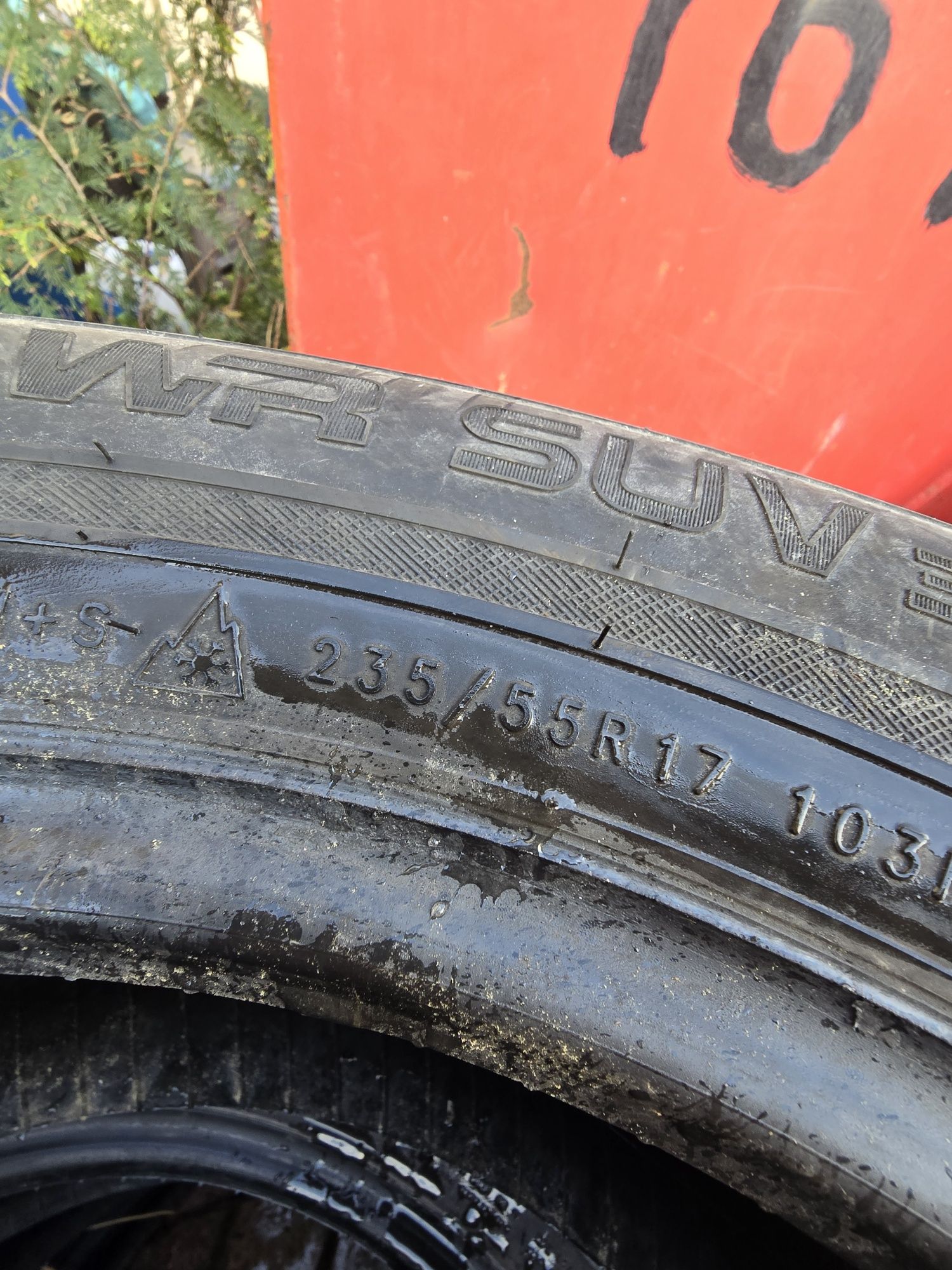 Opony 235 55 R 17 Nokian