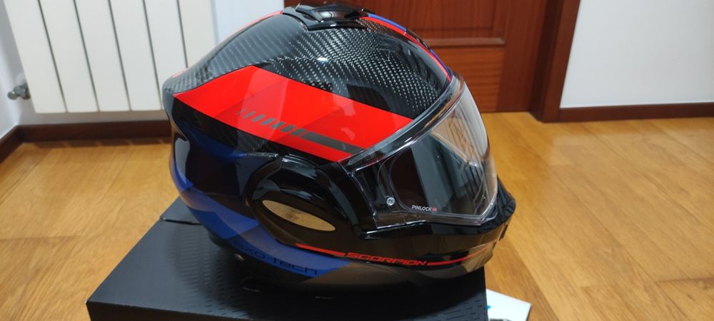 Capacete Scorpion exo tech Carbon-M
