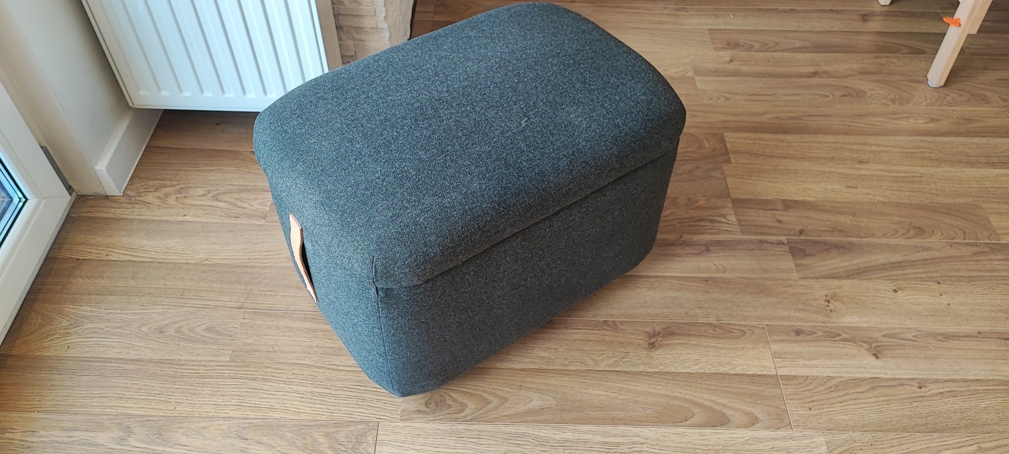 Ikea oskarshamn podnóżek puf