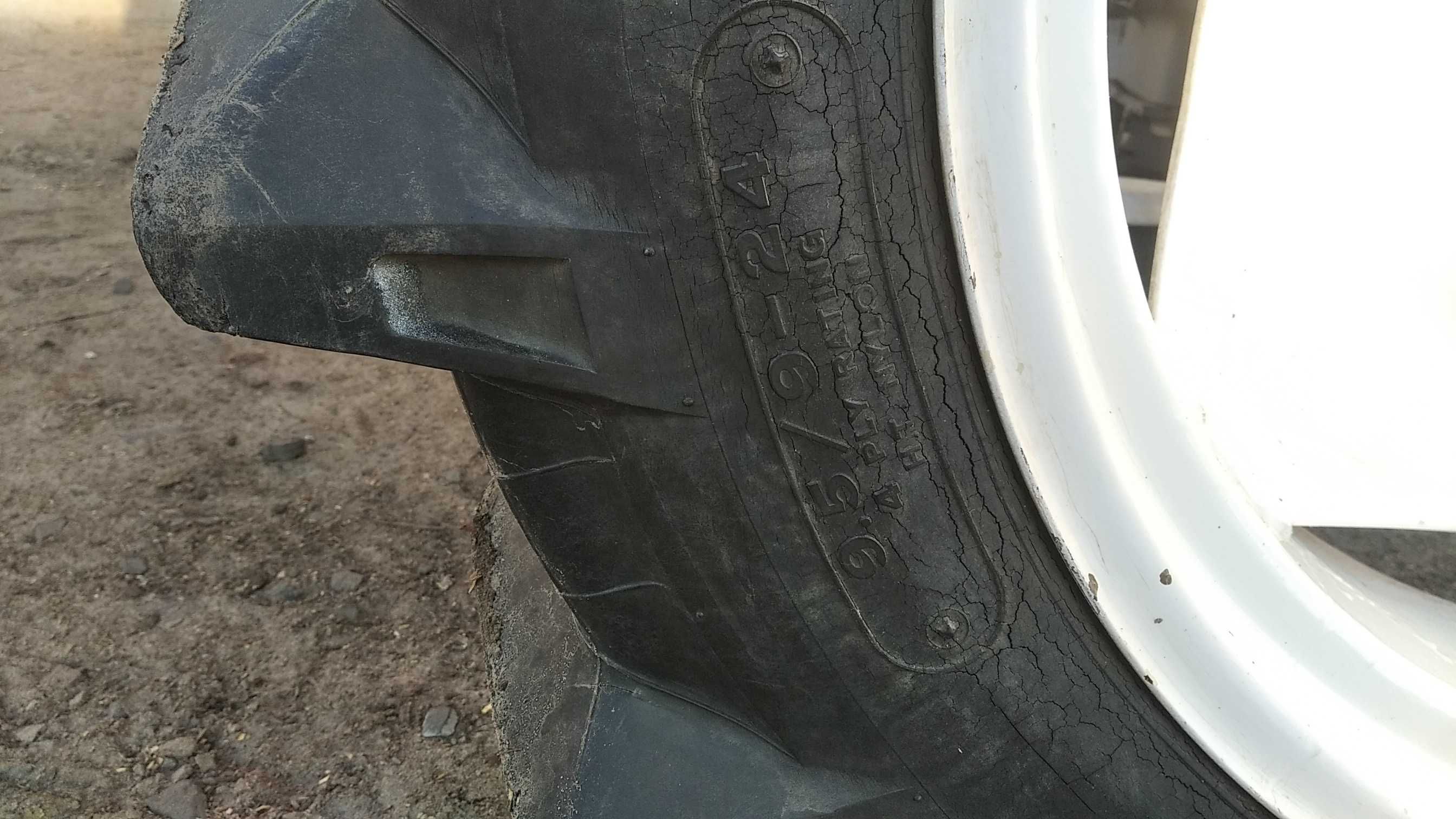 Японський трактор Yanmar2000