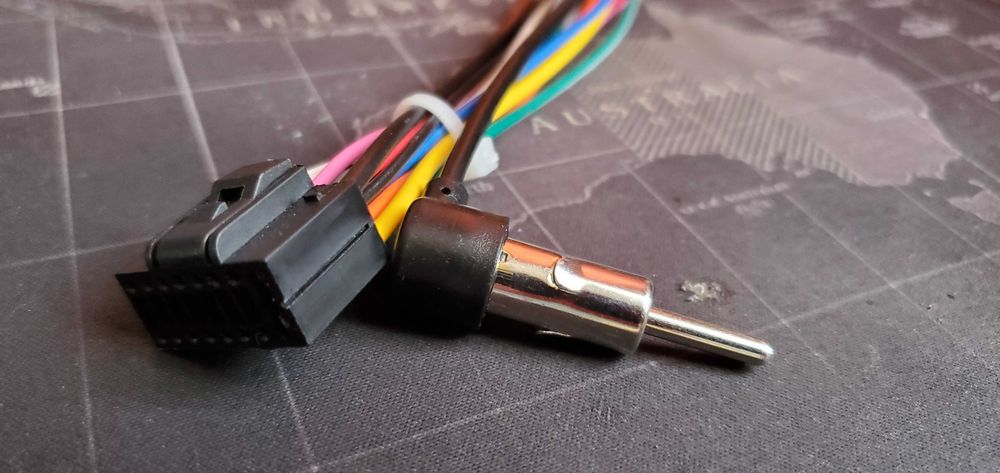 Продам перехідник для магнітол Suzuki, Honda Carav 16-012TT