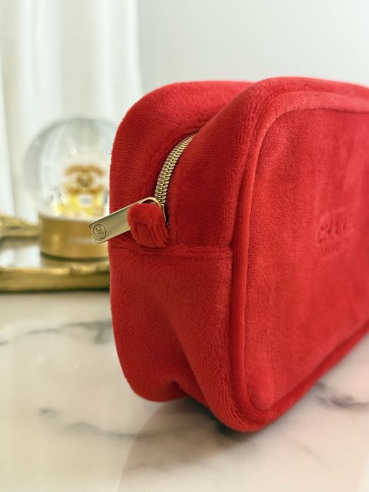 Chanel kosmetyczka torebka