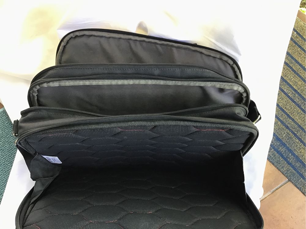 Torba Samsonite do laptopa podróżna