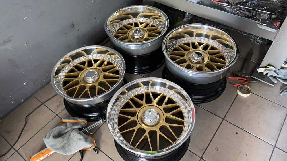 Japońskie felgi skręcane 3tlg WRD MESH 17" 5x120