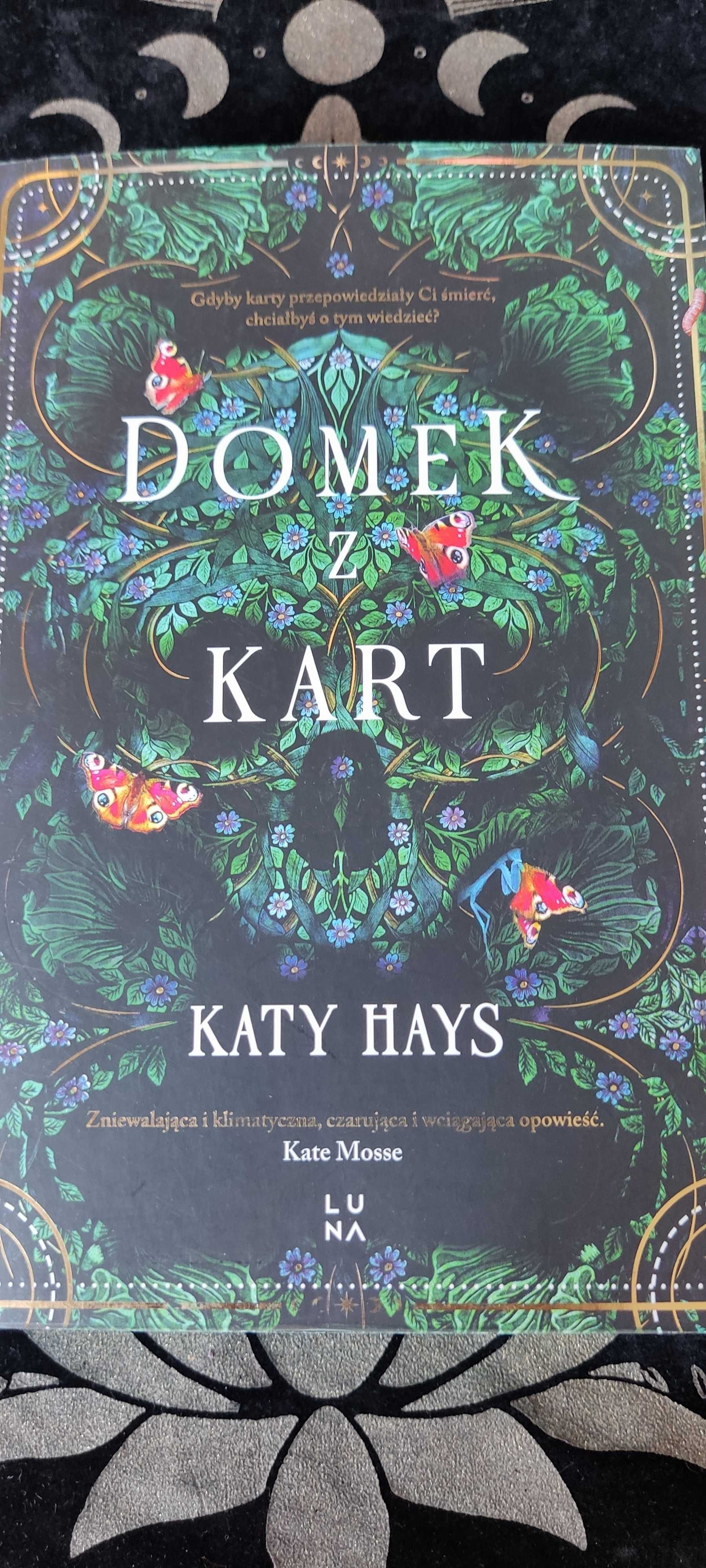 Katy Hays DOMEK Z KART jak nowa