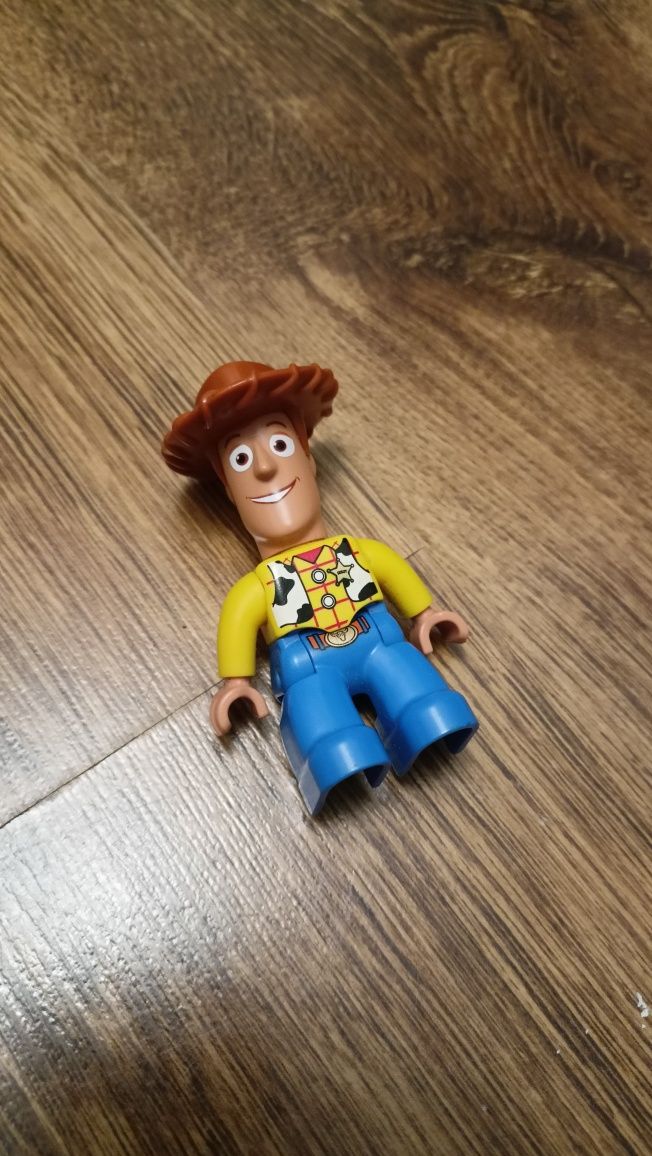 lego duplo toy story Woody