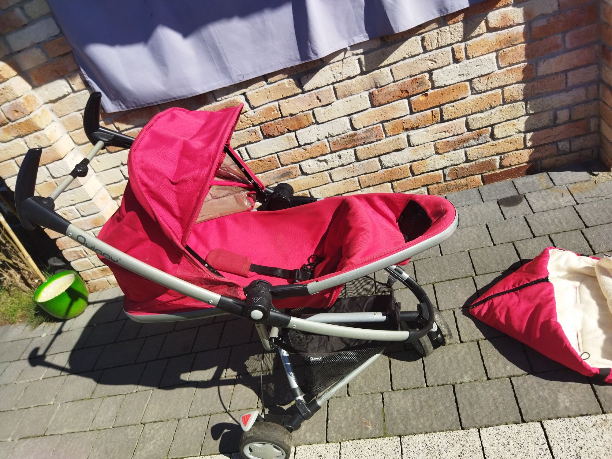 Wózek spacerowy quinny