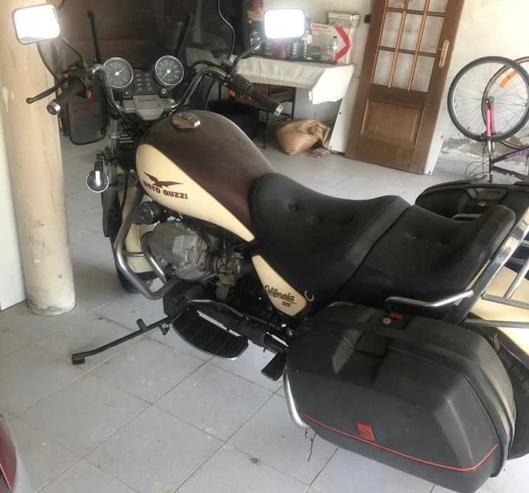 Moto Guzzi California III em bom estado