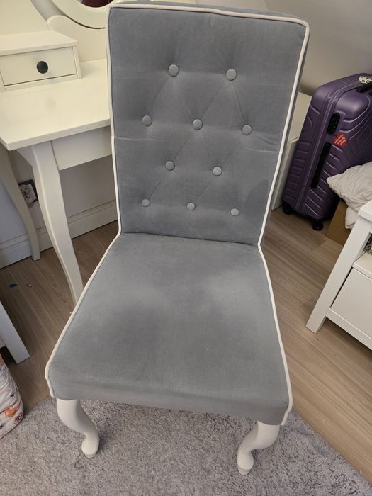 Toaletka Hemnes 100/50 z krzesłem