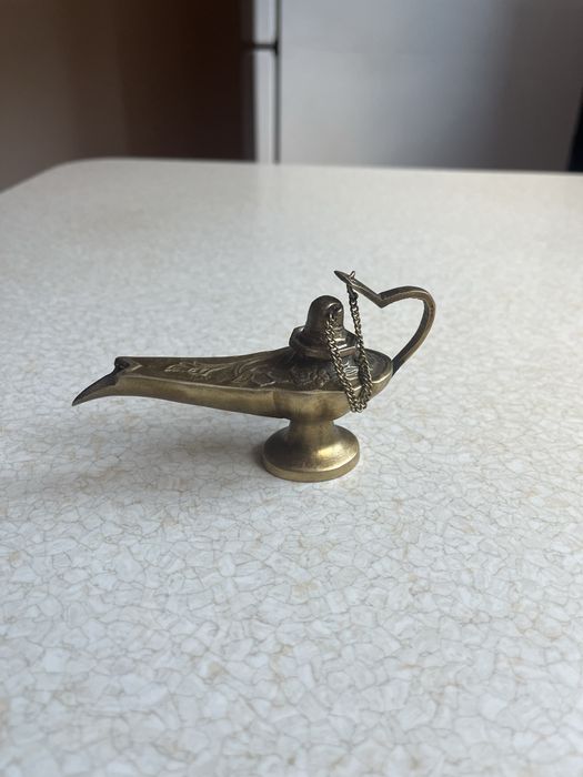 Mosiężna lampa alladyna