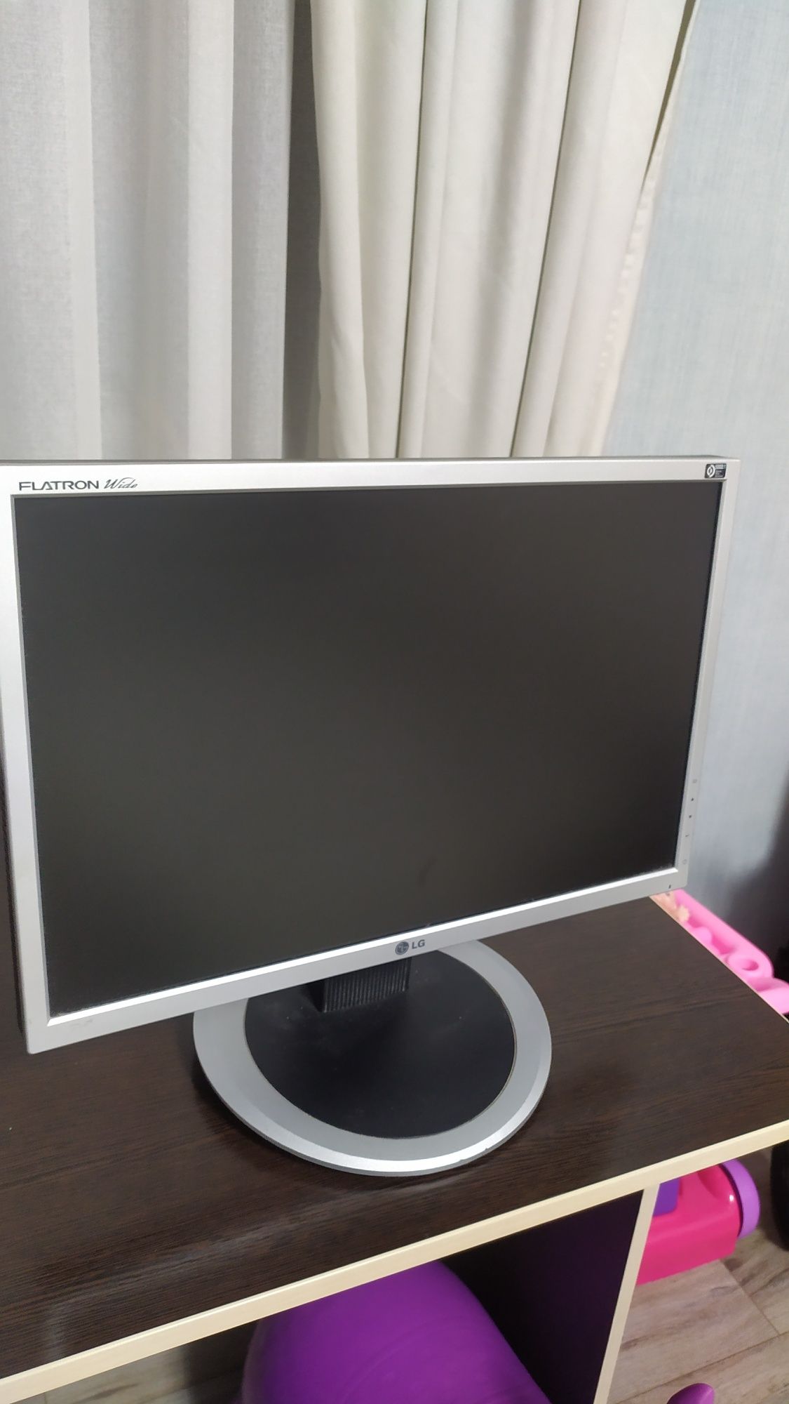 Монітор LG 19" Flatron