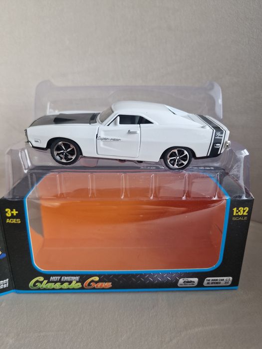 Autko resorak zabawka samochód napędzany