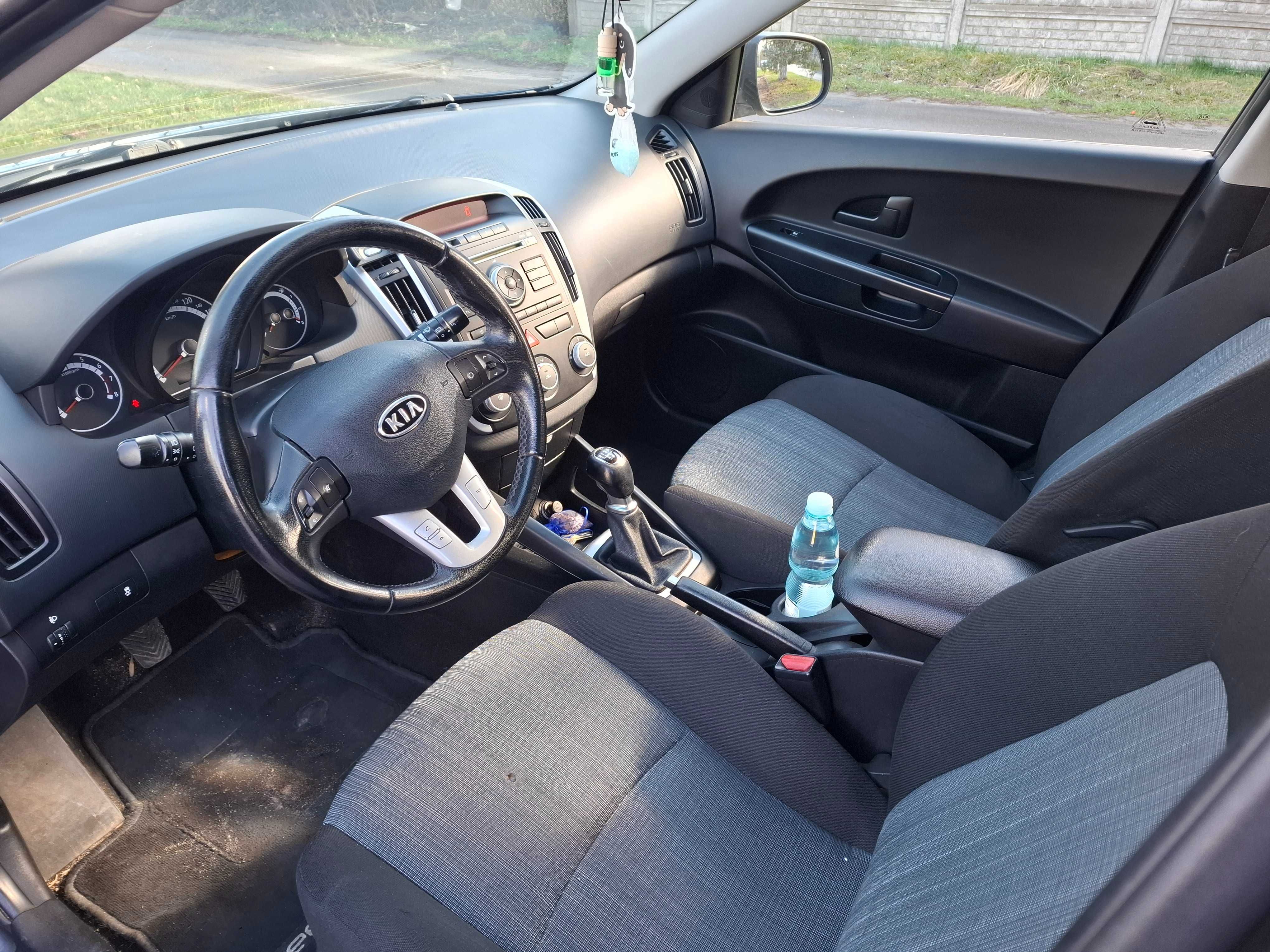 Sprzedam Kia Ceed 1.6 benzyna