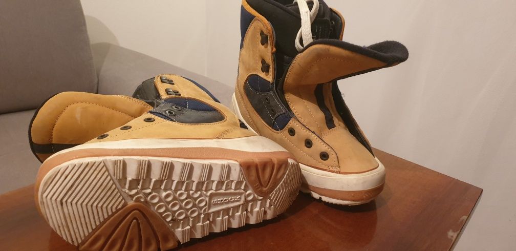 Buty snowboardowe 41