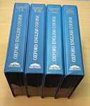 Curso de inglês em cassete e DVD.