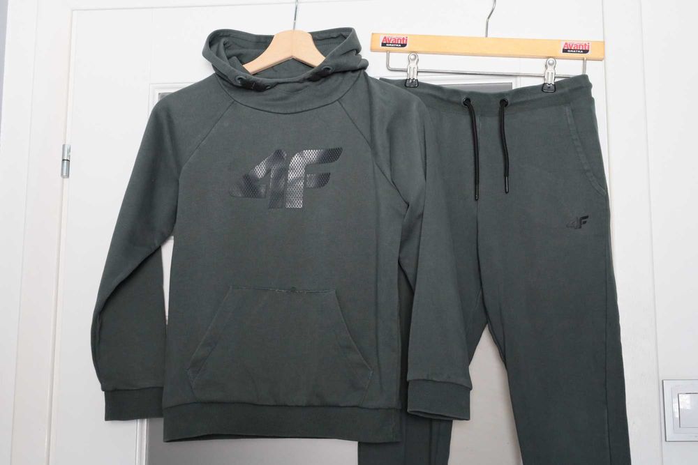 DRES 4F  bluza i spodnie dresowe dla chłopca 146 cm