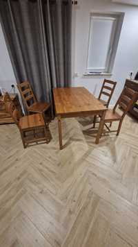 W całości drewniany stół Ikea+ 4 krzesla