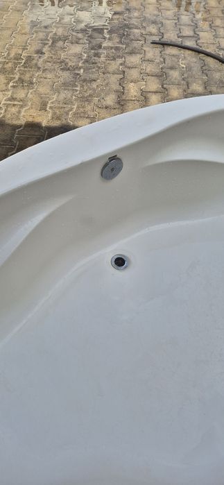 Banheira de canto 1.5m x 1.5m