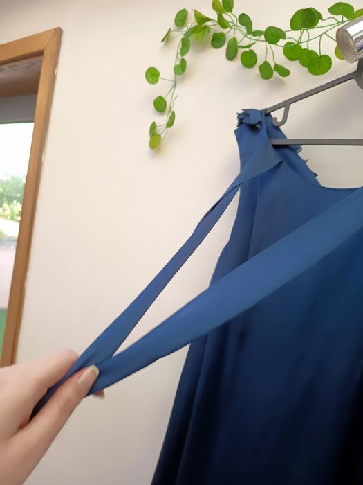 Vestido de Cerimónia Azul Escuro com Flores