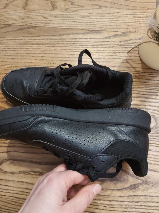 Чорні,дуже хороший стан