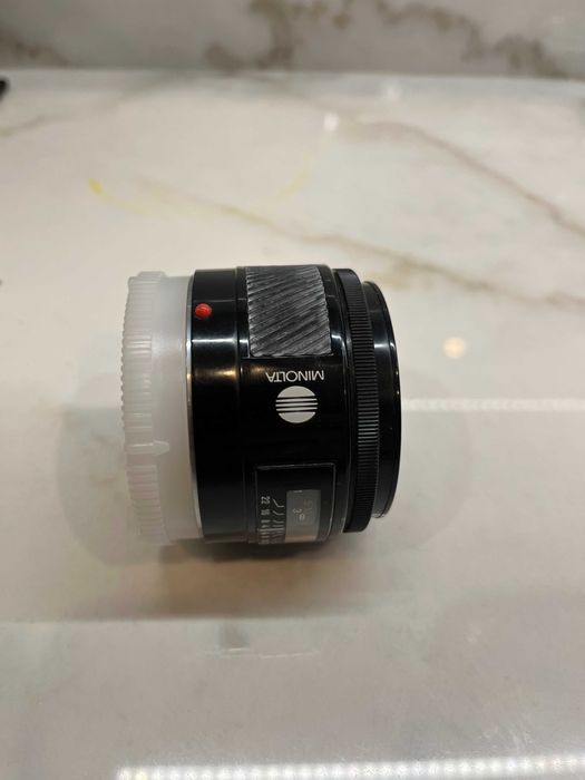 Obiektyw Minolta 28mm 1:2.8 AF idealny do apartów Sony Alpha