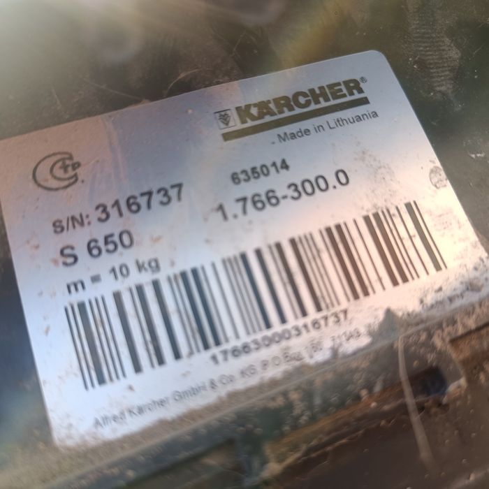 Zamiatarka Karcher model S650 z dwoma szczotkami