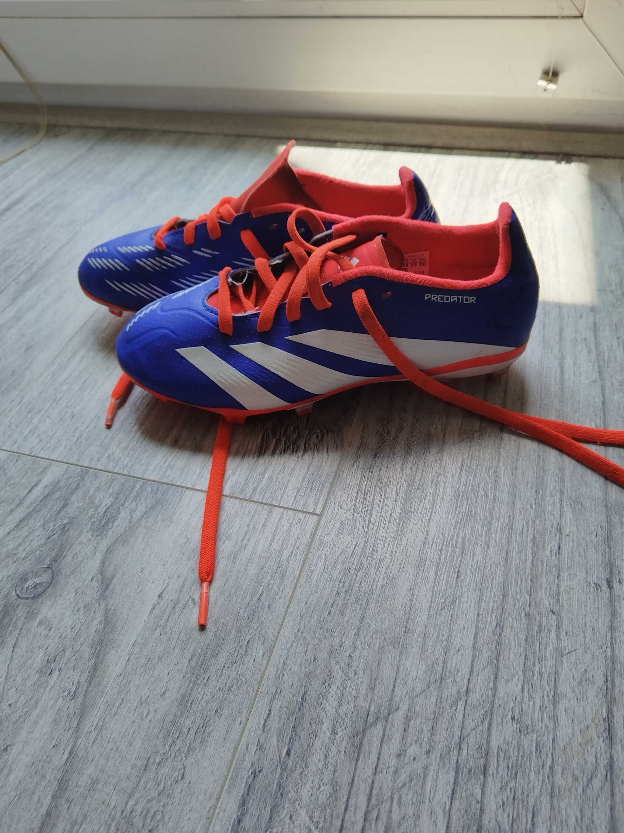 Buty piłkarskie adidas korki 34
