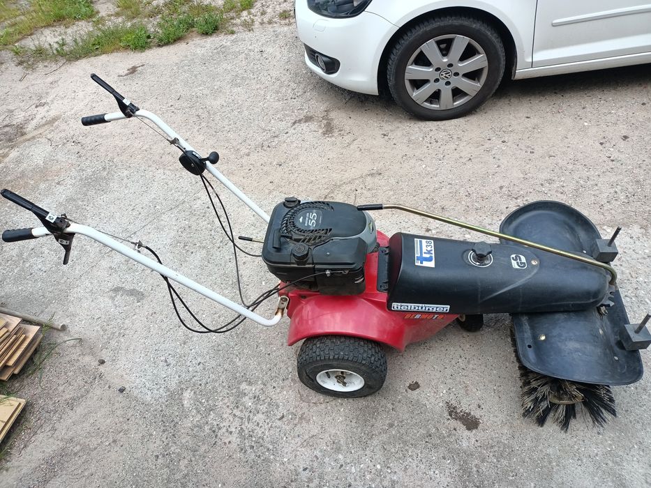 Zamiatarka Spalinowa BRIGGS & STRATTON Quantum xts
