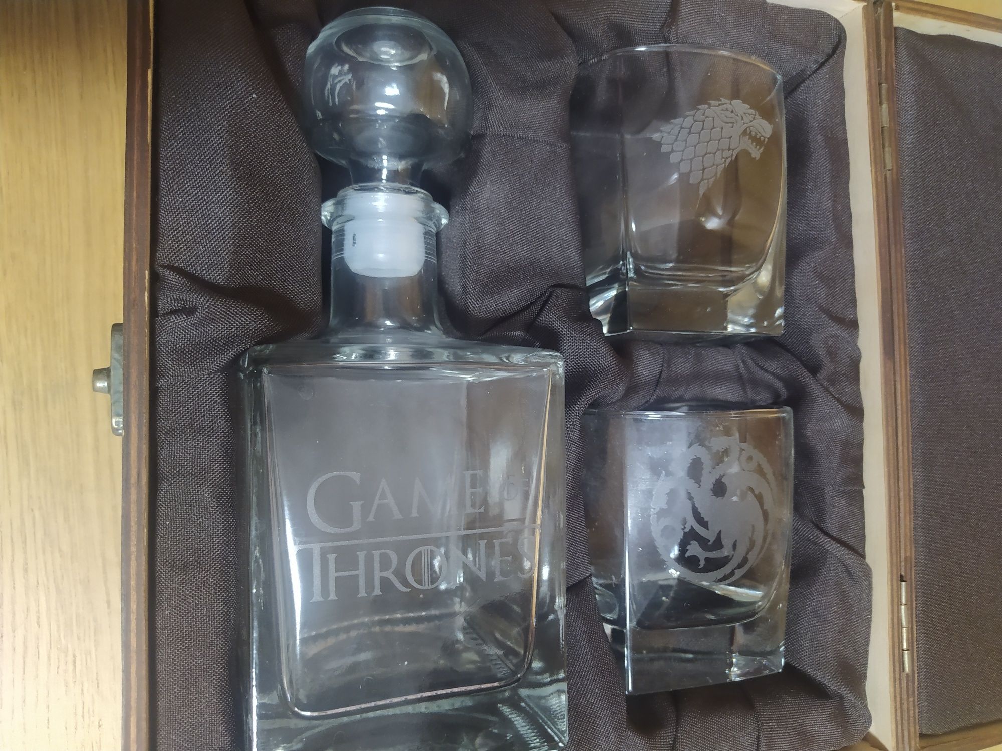 Скляний графін та склянки для віскі по Іграм Престолів Game of Thrones