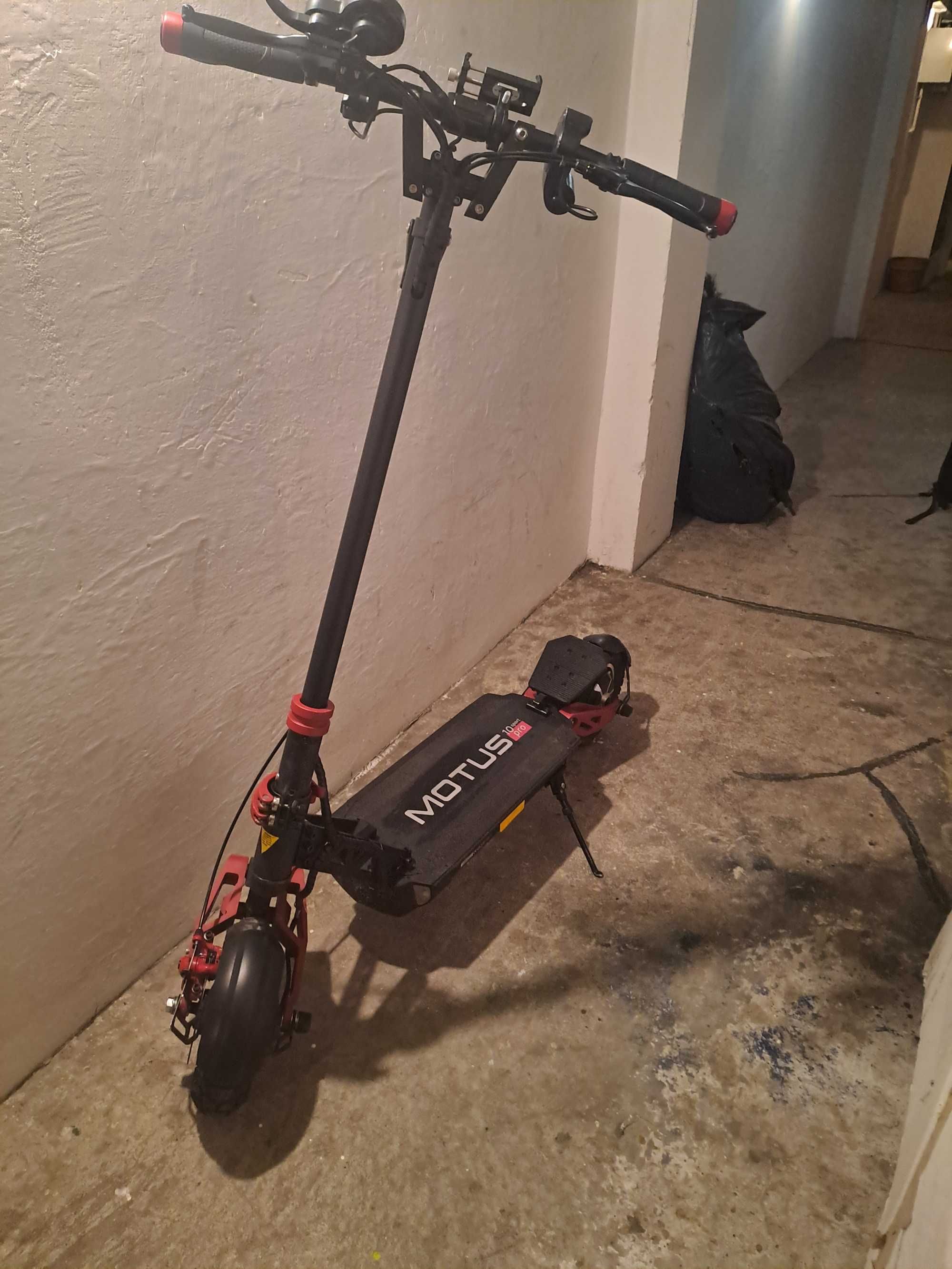 HULAJNOGA MOTUS PRO 10 SPORT/ Gwarancja/ Opony/ Uchwyt na telefon