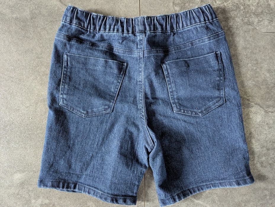 Dwie pary krótkie spodnie jeansowe rozm 134 z Sinsay
