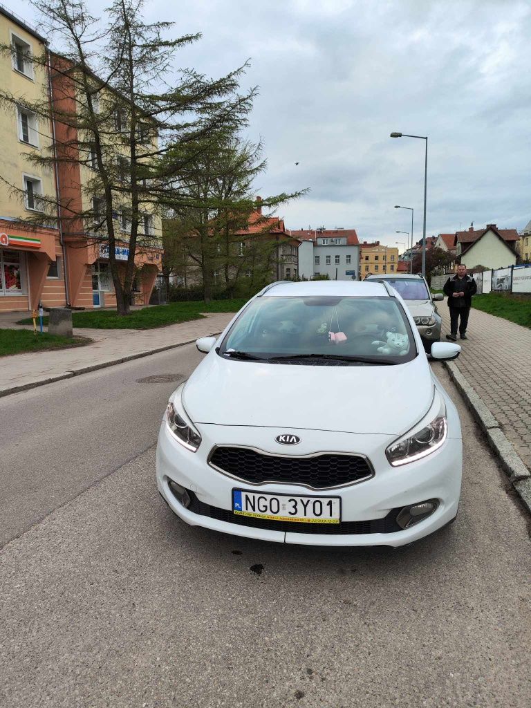 Kia cee'd 2 1.6b