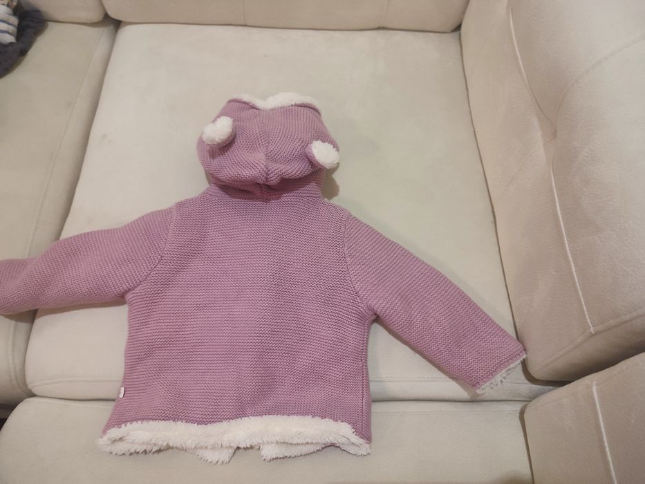 Курточка для дівчинки.