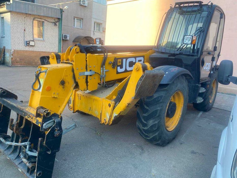 Навантажувач телескопічний, марки JCB, модель 540-140