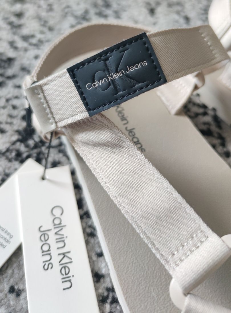 Calvin klein jeans босоніжки prefresato webbing strap badge оригінал.