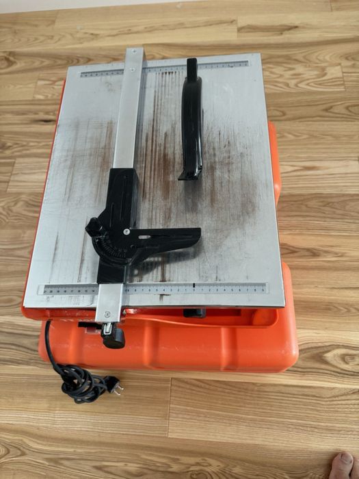 Przecinarka do glazury Norton TT200EM-620zł