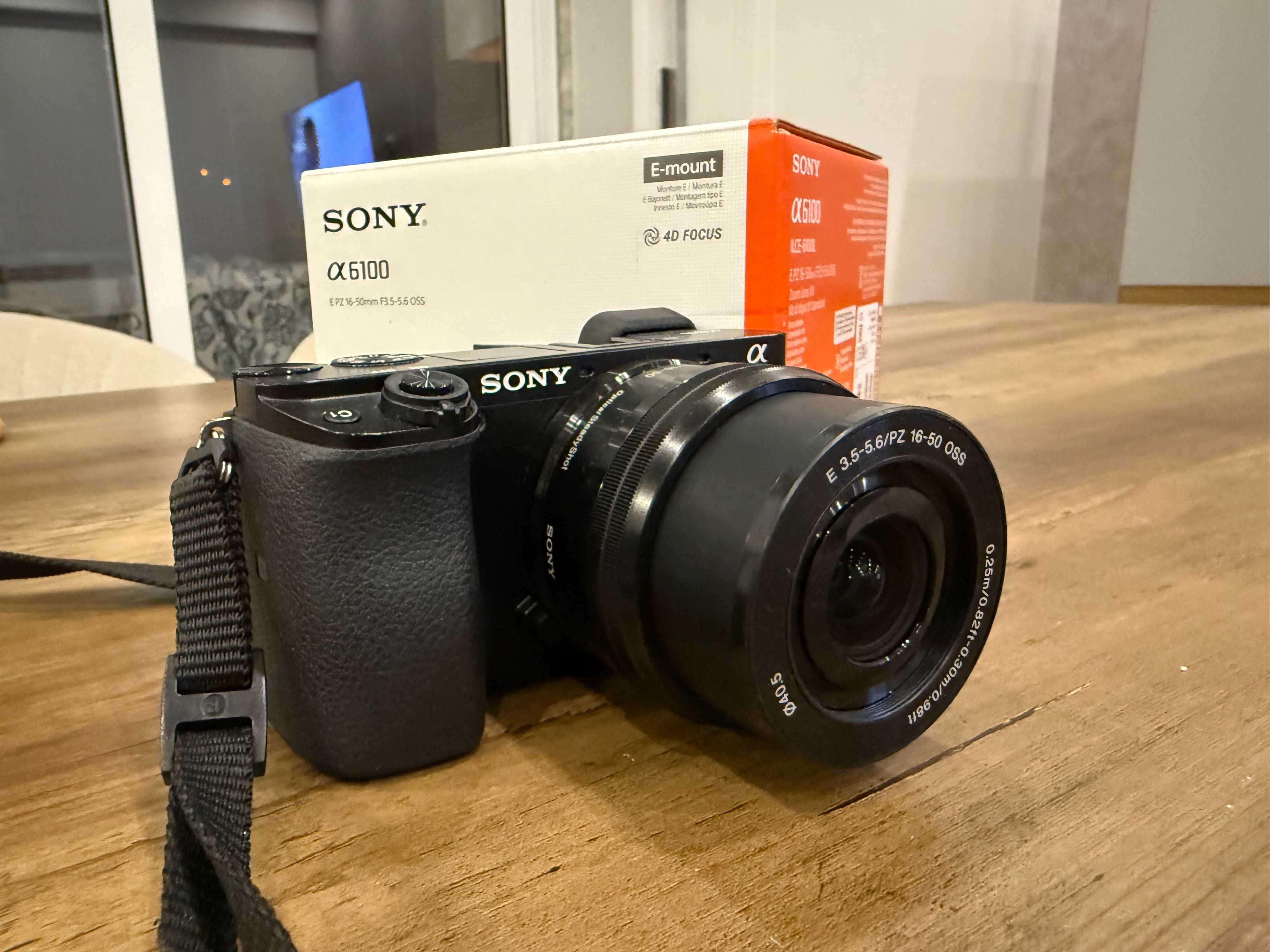 Sony Alpha A6100 (24.2MP) + E PZ 16-50mm f/3.5-5.6 OSS II
