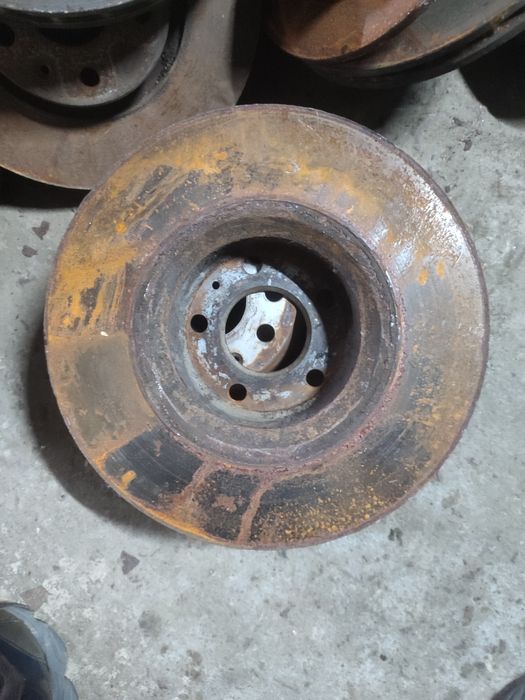 Тормозні   диски Audi А6 c6 L гальмівні тормоза