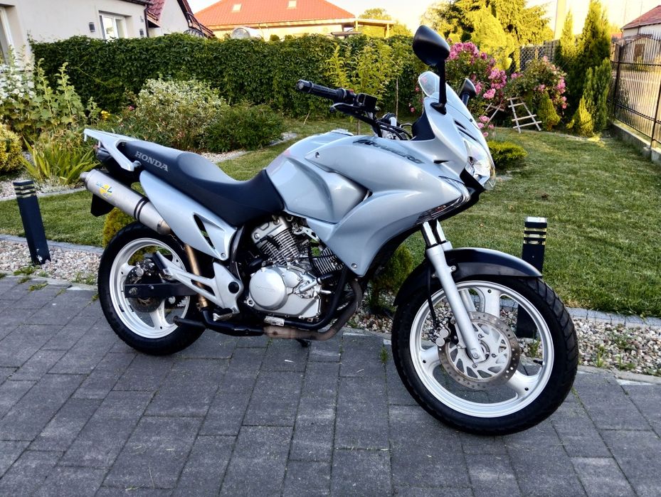 Honda Varadero XL 125 LeoVince wtrysk kat A1/B z Niemiec Transport