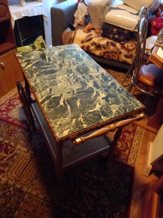 Stary solidny barek na kółkach okazja